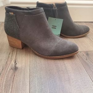 Toms Loren Forged Iron (Gray) Suede/Felt Ankle Booties